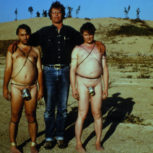 BIEFER_ZGRAGGEN_1994_Der-Beutetrager-150_c_Biefer-and-Zgraggen_Collection-Frac-Poitou-Charentes_1