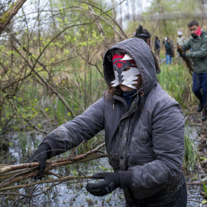 SERRALONGUE_ActionClandestine-capot2